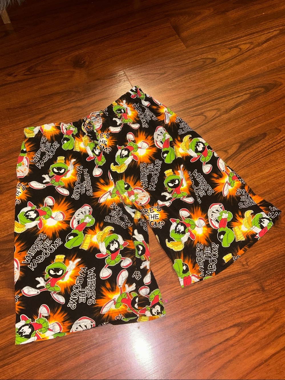 Warner Bros. Marvin the Martian "Where's the Kaboom”Loungewear Shorts Sz L